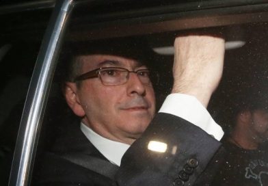 STF bloqueia R$ 6 milhões de Eduardo Cunha por indicação de emendas