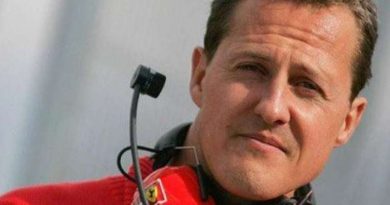 Diretor da Fórmula-1 revela otimismo em relação a recuperação de Michael Schumacher Diretor da Fórmula-1 revela otimismo em relação a recuperação de Michael Schumacher
