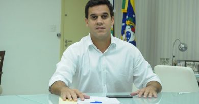 Cofre Cheio: Governo Rafael Diniz recebe R$ 33,8 milhões em royalties nesta terça Cofre Cheio: Governo Rafael Diniz recebe R$ 33,8 milhões em royalties nesta terça