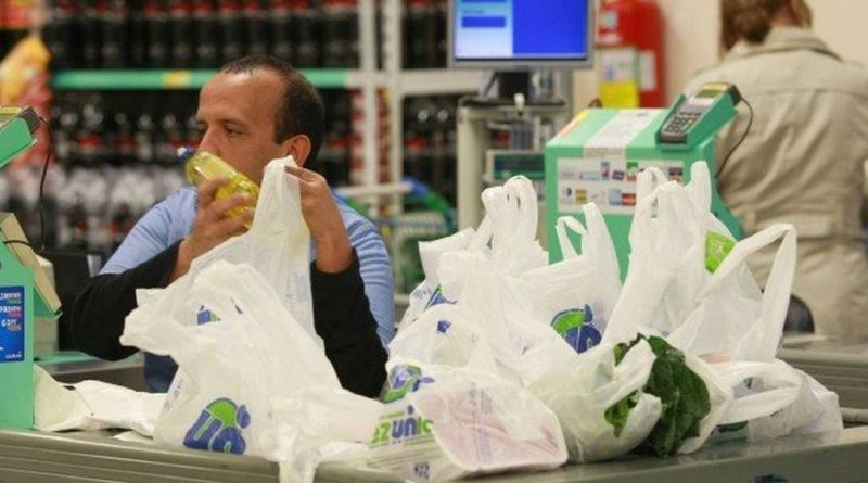 xsacola.jpg.pagespeed.ic .nkFNSu8OJc