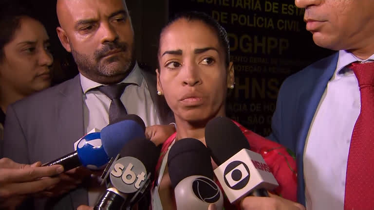 739244a5365a4a9e8d47ca5261cf131a 1507812 CA ENTREVISTAIRMAANDERSON thumb thumb