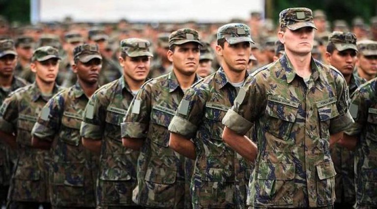 Exército Brasileiro divulga edital de concurso com 440 vagas