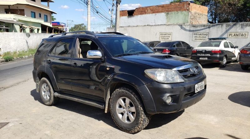 carro clonado apreendido campos