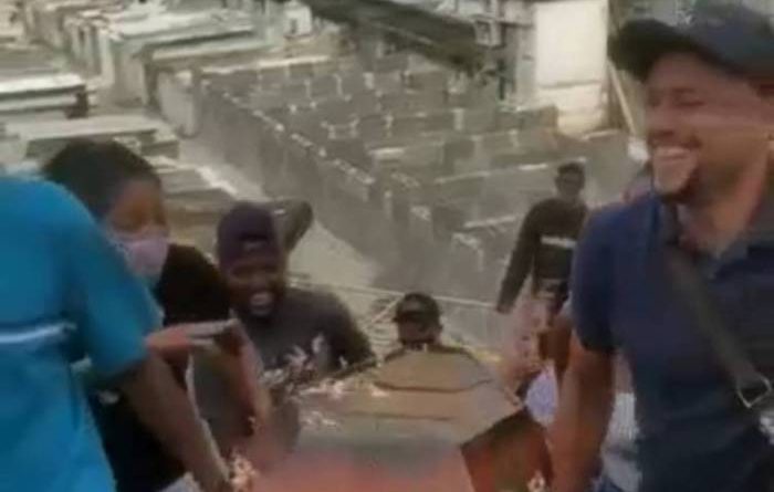 1 20200807 183925 18756575