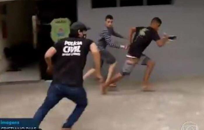 1 bands fuga 19257510