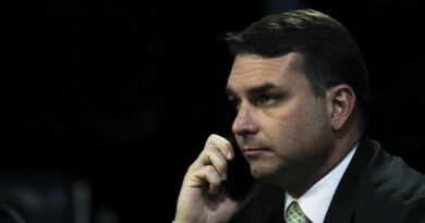 Genial/Quaest: Flávio cresce em intenções de voto e alcança 32% em cenário que Lula tem 39%