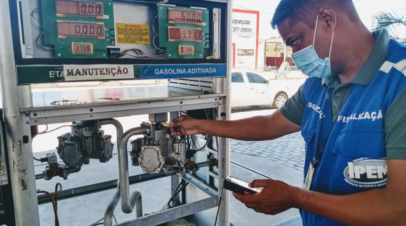 12917fiscalizacao postos de combustiveis campso 2 credito joyce pimentel ascom ipemrj