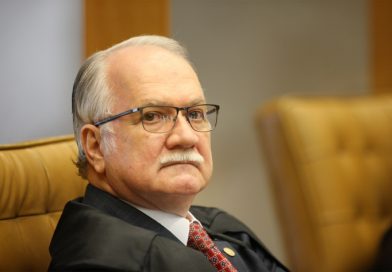 Fachin defende contenção do Judiciário e diz que STF não pode invadir ‘seara do legislador’