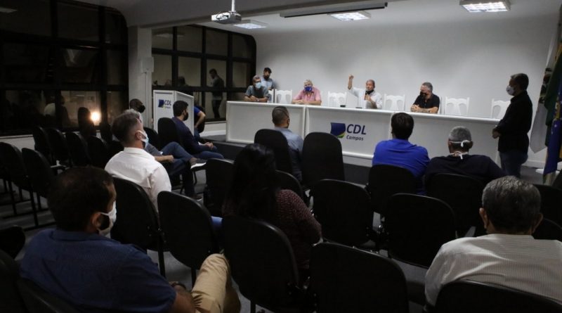 8160 080621075717 CDL REUNIAO COM VEREADORES IMPOSTOS FTS CARLOS GREVI 328 Easy Resize.com