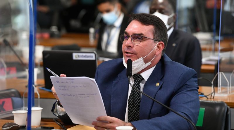 flavio bolsonaro divulgacao senado federal