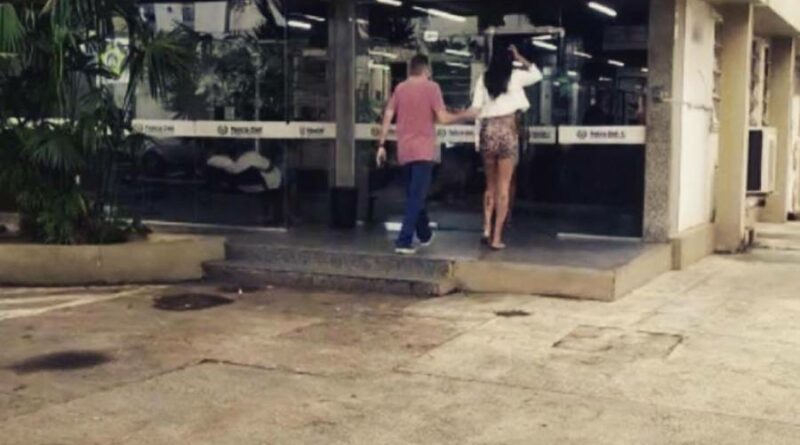 23d0d23e586b6ff48585c6e5c65266491410202118042261689b5692dc9