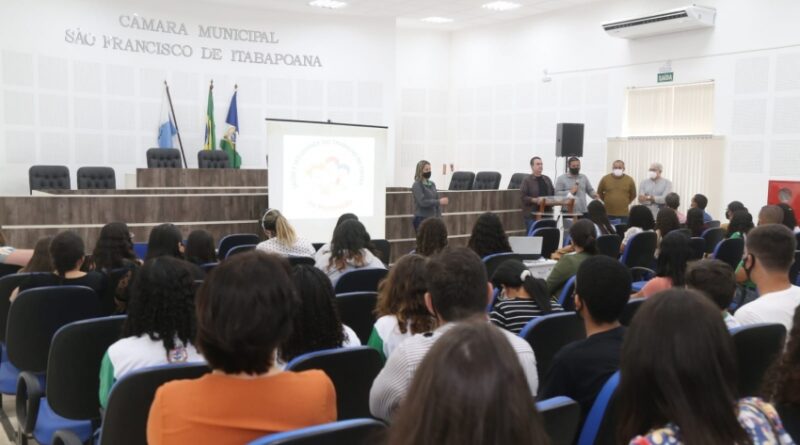 935dbd09c0a7727e2143877810820513 XL