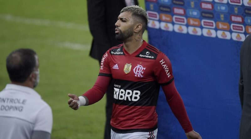 x95346785 Soccer FootballBrasileiro ChampionshipFlamengo v GremioEstadio Maracana Rio de.jpg.pagespeed.ic .AjPm3nlf3J