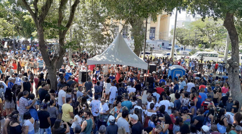 with 164828 Easy Resize.com