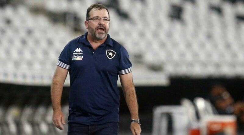 enderson moreira tecnico botafogo