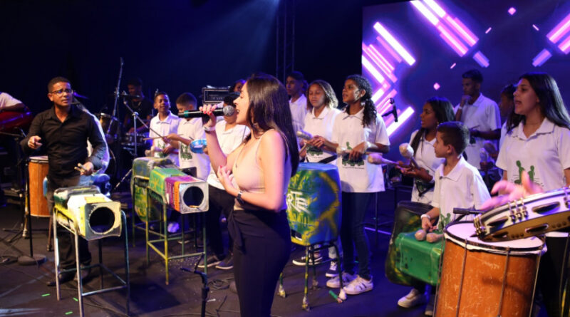 b7776ccd86677e084c73066d56234a62 XL