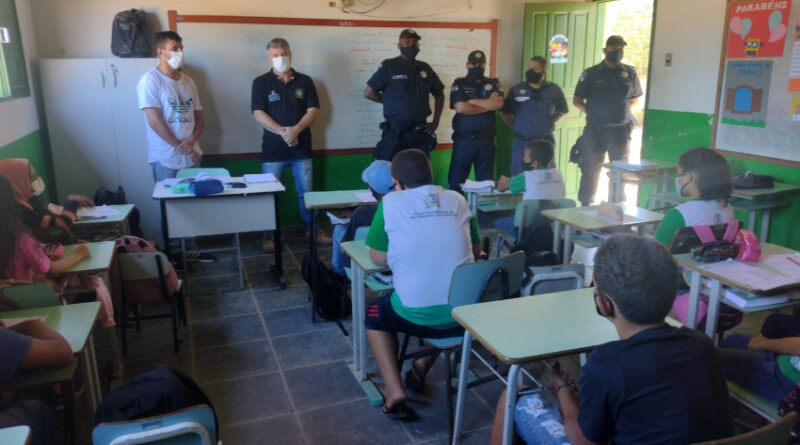 59d925d75340d64d31d5ce71bf6ceaf4 XL