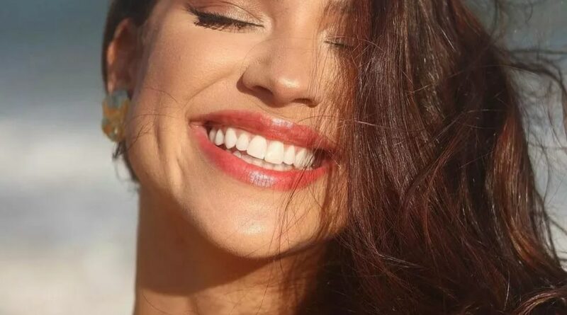 miss gleycy Easy Resize.com