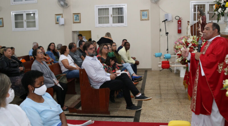 a8d0dd35ac3aeaea0c447d40f598ed01 XL