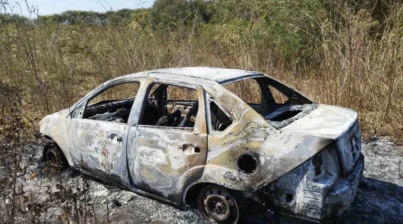 carro incendiado campos Easy Resize.com