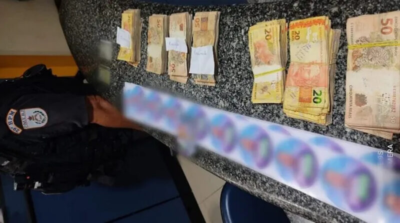 dupla detida com material eleitoral 800x445 1 Easy Resize.com