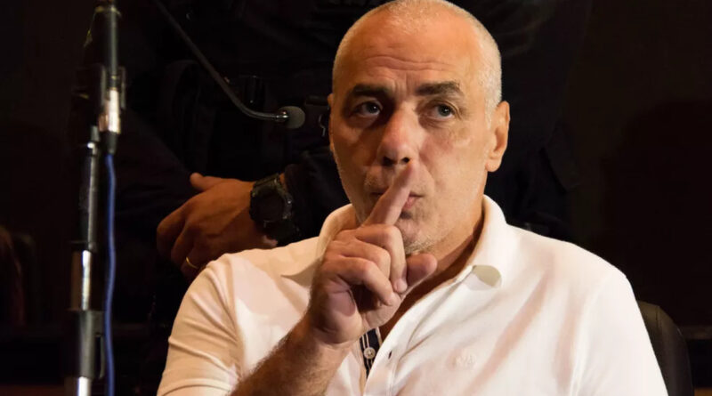 17424744368 7ab405320a k Easy Resize.com