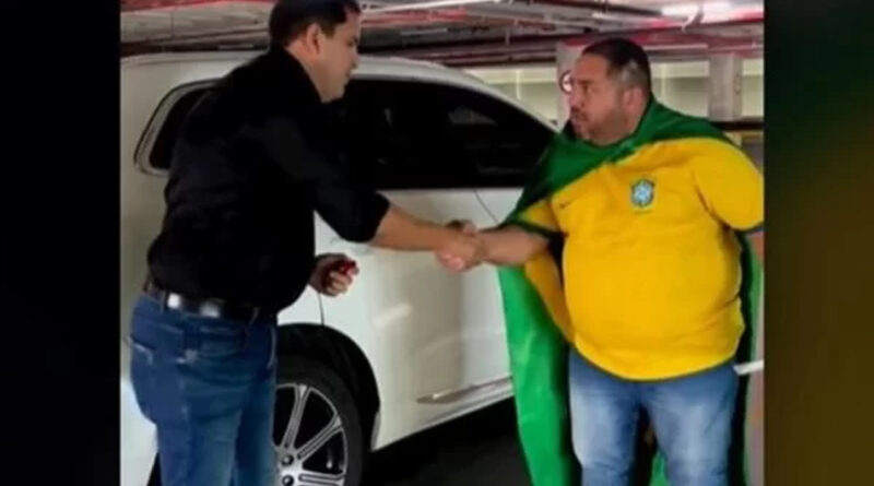 Volvo 2 600x400 Easy Resize.com