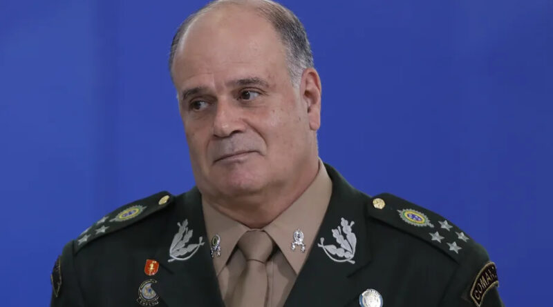 98483711 mariz pa brasilia 05 04 2022 marco antonio freire gomes cerimonia aos oficiais generais Easy Resize.com