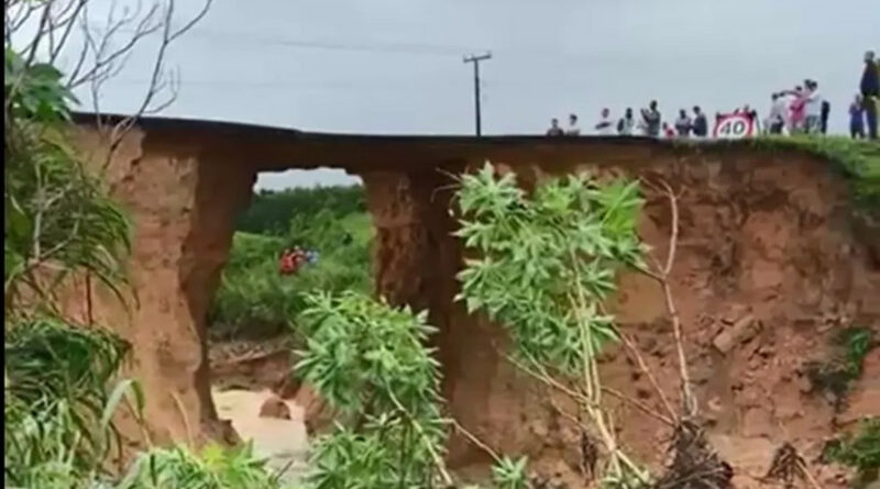 cratera br101 linhares 3 Easy Resize.com