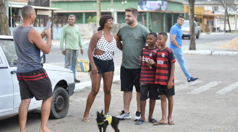 with 209036 Easy Resize.com