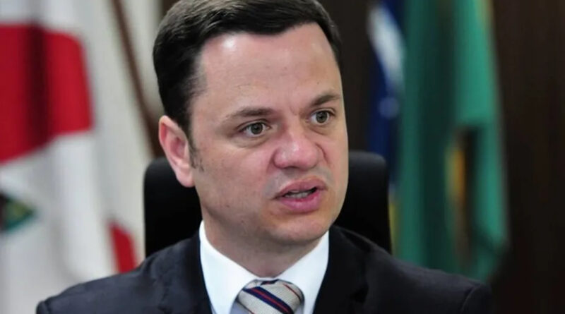 2020 01 28 x86669462 delegado da policia federal e agora chefe da seguranca do gdf anderson torres tem 20 anos d.jpg.pagespeed.ic .fhs2grpm1y Easy Resize.com
