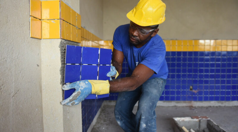 with 209253 Easy Resize.com