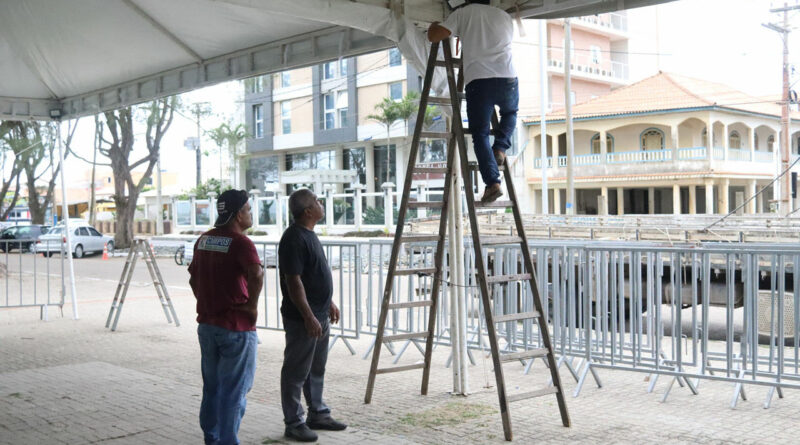 with 209331 Easy Resize.com