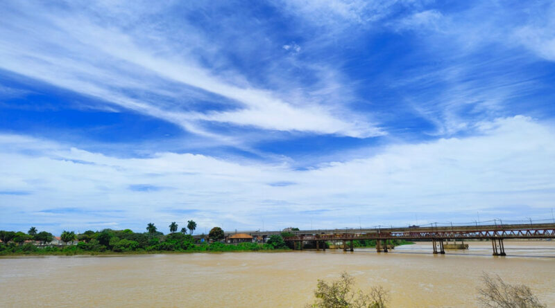 with 209341 Easy Resize.com