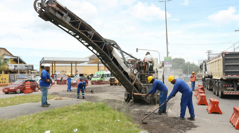 with 209448 Easy Resize.com