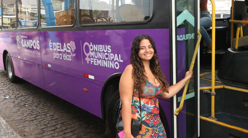 with 209690 Easy Resize.com