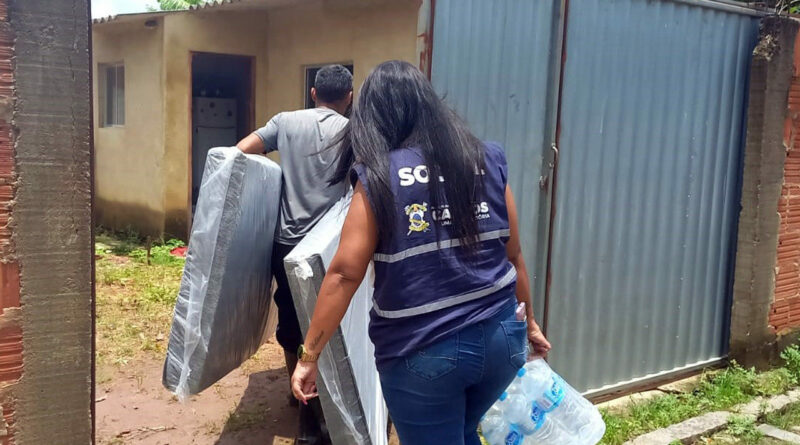 with 209851 Easy Resize.com