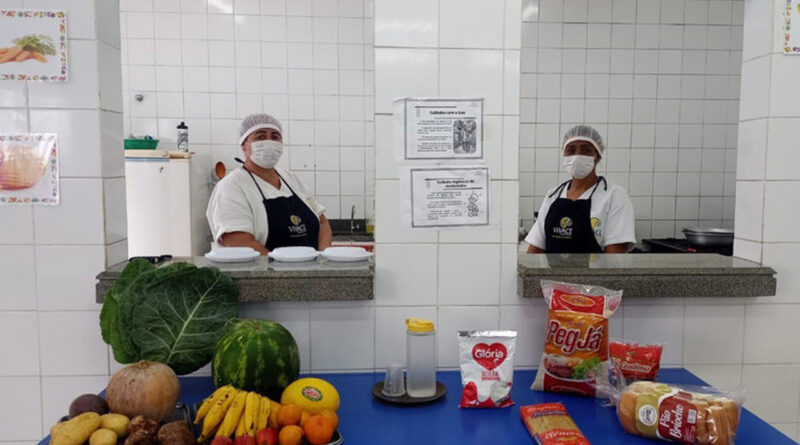 with 209861 Easy Resize.com