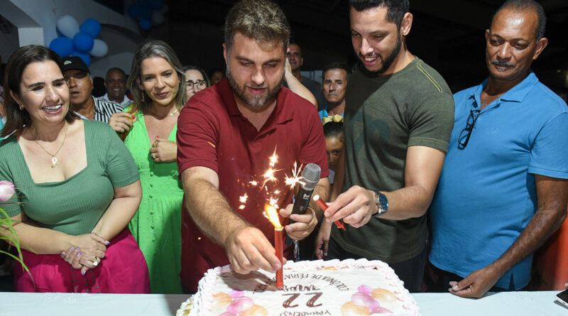 with 210233 Easy Resize.com