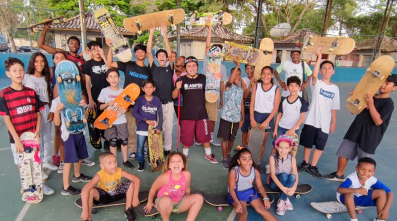 with 210450 Easy Resize.com