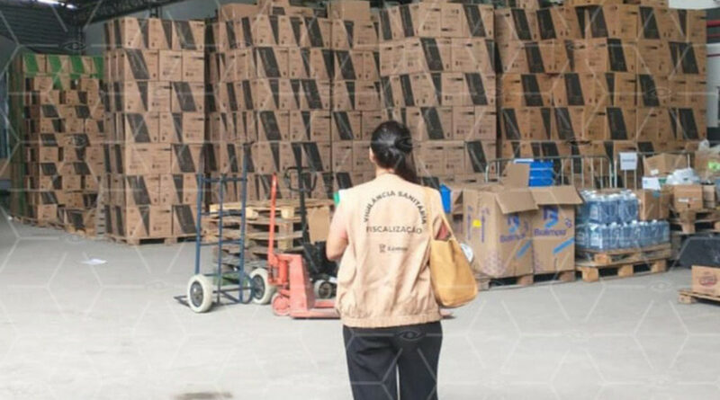 with 210776 Easy Resize.com