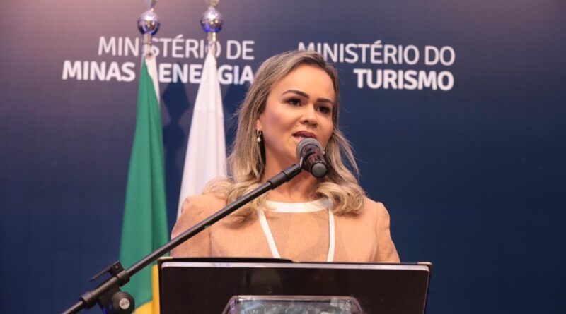 02.01 ministra do turismo daniela Easy Resize.com