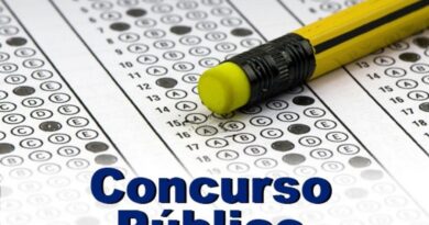 Concurso de Arraial do Cabo oferece 303 vagas na Educação; salários chegam a R$3,4 mil