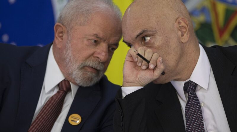 lula e moraes Easy Resize.com