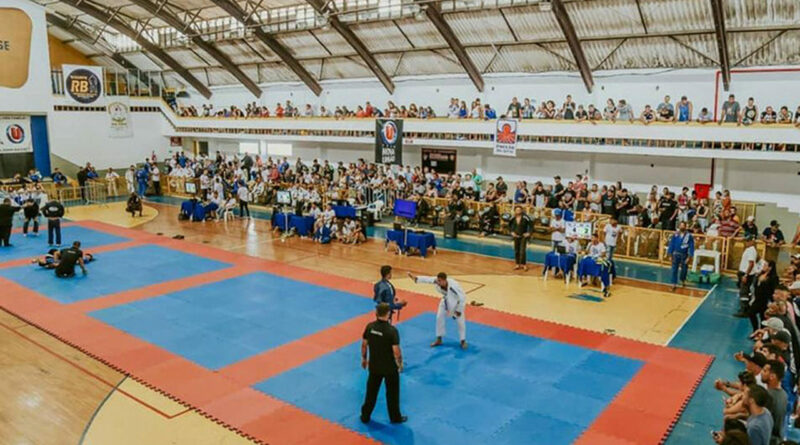 with 212587 Easy Resize.com