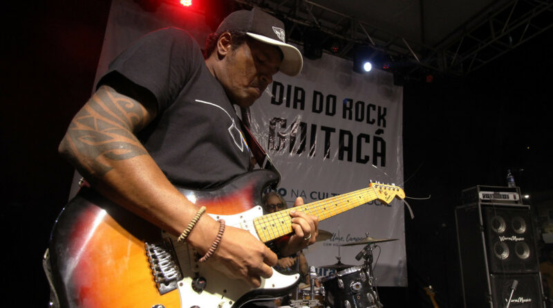 with 213340 Easy Resize.com