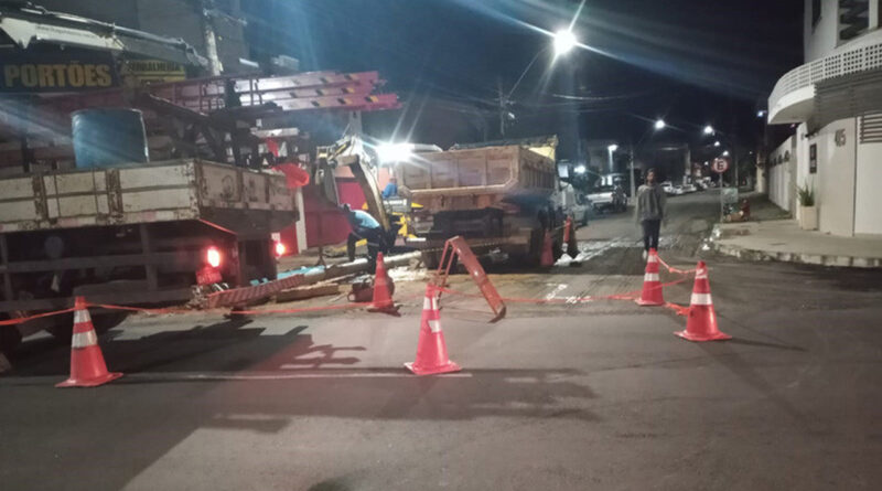 with 214716 Easy Resize.com