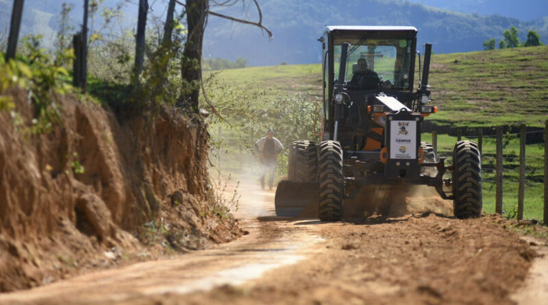 with 215018 Easy Resize.com