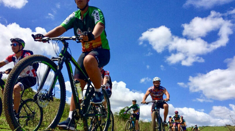 with 215062 Easy Resize.com