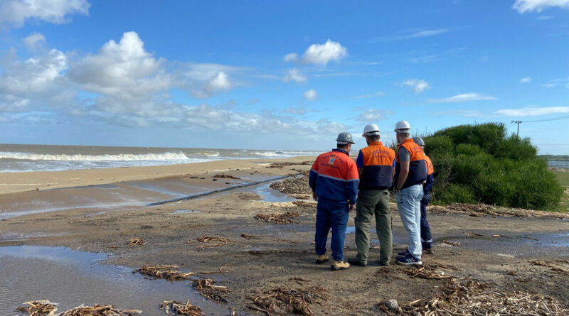 with 215208 Easy Resize.com